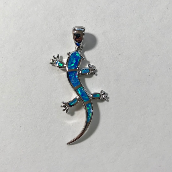 Incrustation Blue Fire Opal Véritable 925 Collier Pendentif Gecko en argent sterling - Chaîne en argent 18 '' gratuit