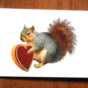 Carte de Saint-Valentin Écureuil avec boîte de bonbons, Carte de Saint-Valentin Écureuil avec coeur rouge