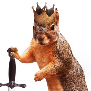 King Squirrel Father's Day Card image 3