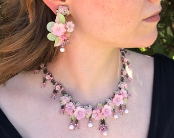 COLLEEN TOLAND Candy Pink Floral Necklace Flowers Beaded Handmade