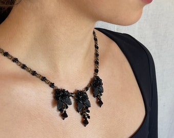 Colleen Toland Beaded Black Trio Necklace flowers evening jewelry design collectable floral heirloom artisan classic unique romantic vintage