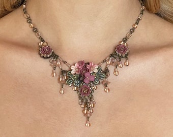 Colleen Toland Tea Rose Tri Flower Red Flower Necklace