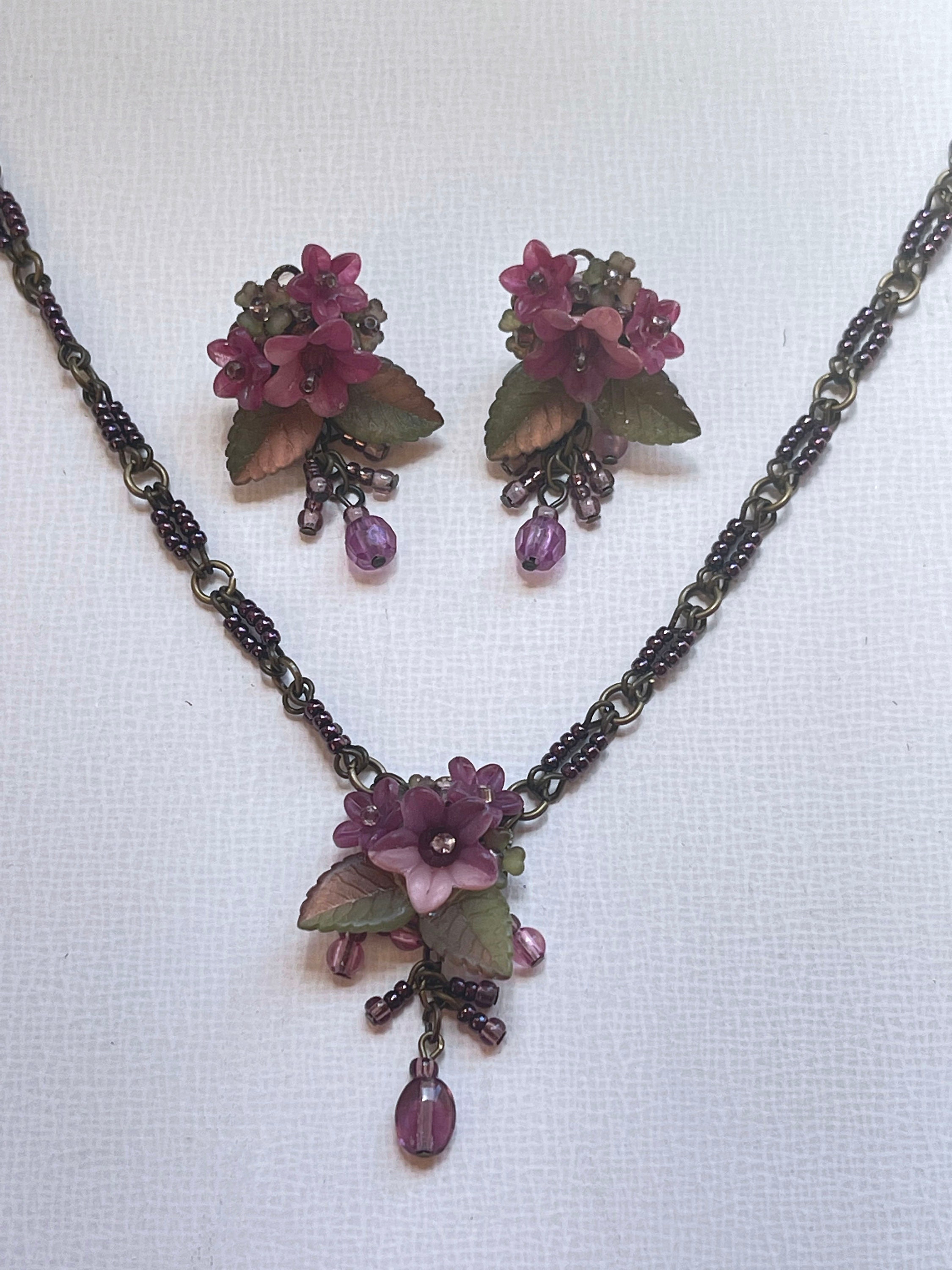 COLLEEN TOLAND Plum Flower Pendant and Earring Jewelry Set Purple