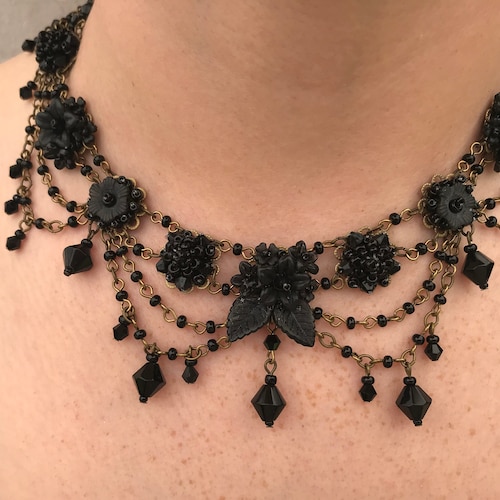 Black Beaded Lace Britte