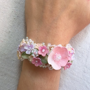 SUMMER BREEZE Cuff