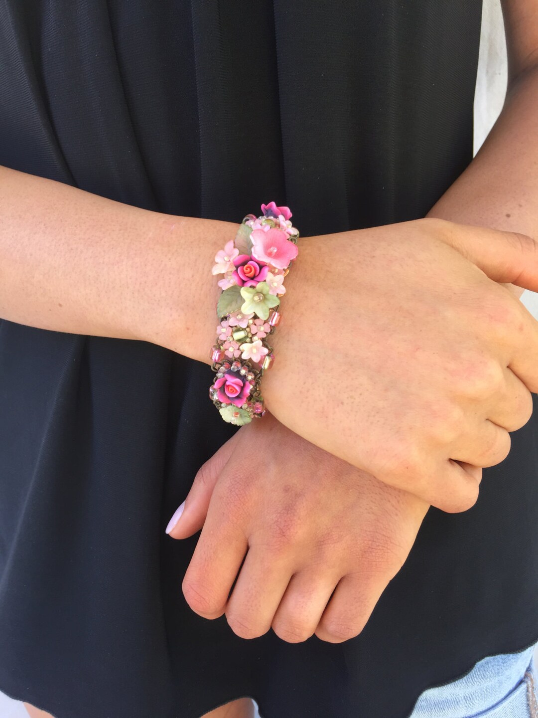 デザイナーColleen Tolandによる、SPRING BLOOMハンドビーズの