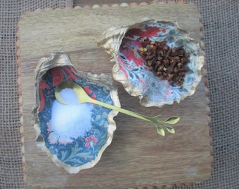 Oyster salt cellar, shell pinch pot, beach decor, coastal decor, museum art decoupage