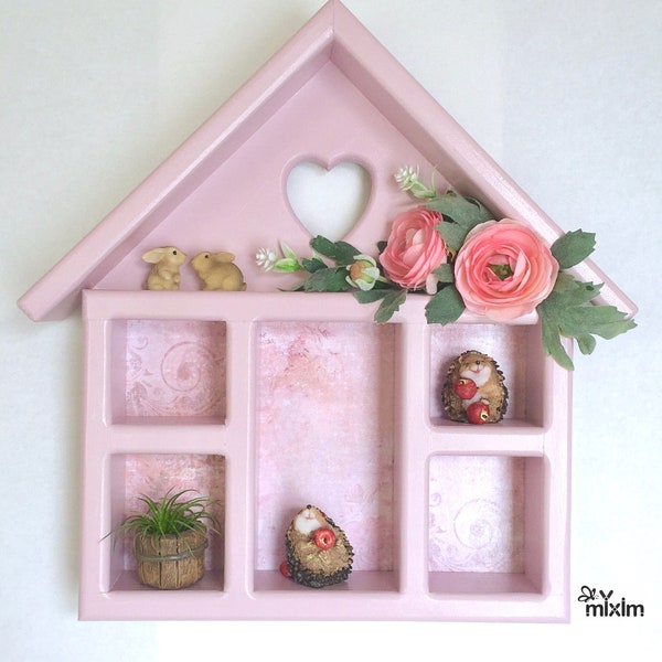 Strawberry pink shelf, heart-shaped cutout girls room pink hanging shelf, pink display box, pink house-shaped shelf, pink wooden shelf