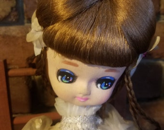vintage big eyed dolls