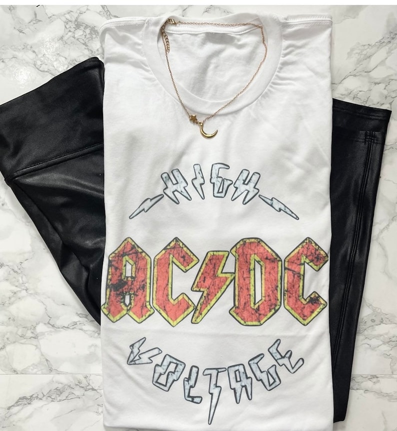AC/DC/T- Shirt/ Vintage Feel Tee - Etsy