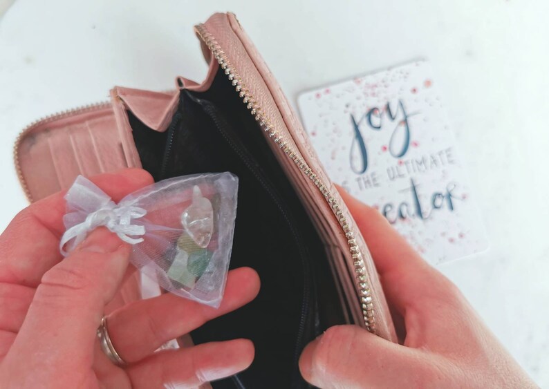 crystals for wealth