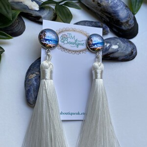 Pendientes de borla de algodón blanco, pendientes de playa con foto de cabujón, accesorios navideños, joyas de playa, regalo de Navidad para damas