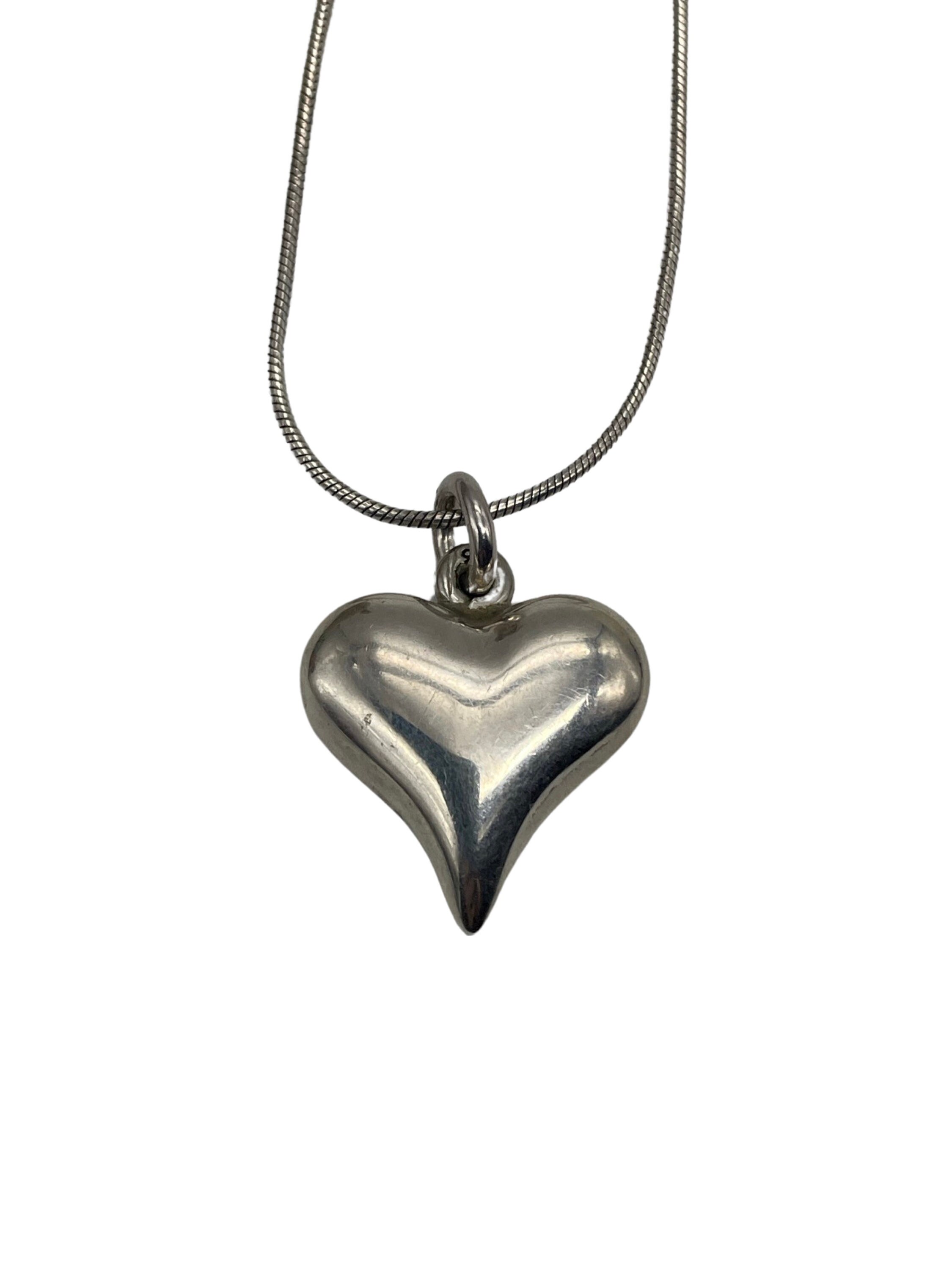 韓国発【TATIANA】(Silver925) Plump Heart Silver Necklace Designer fashion, Seoul-fully created | W Concept