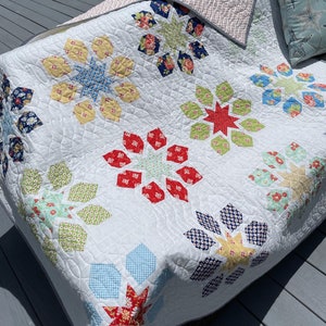 Brightly Colored Star Lap Quilt: Soft Petal Design (60" Square)
