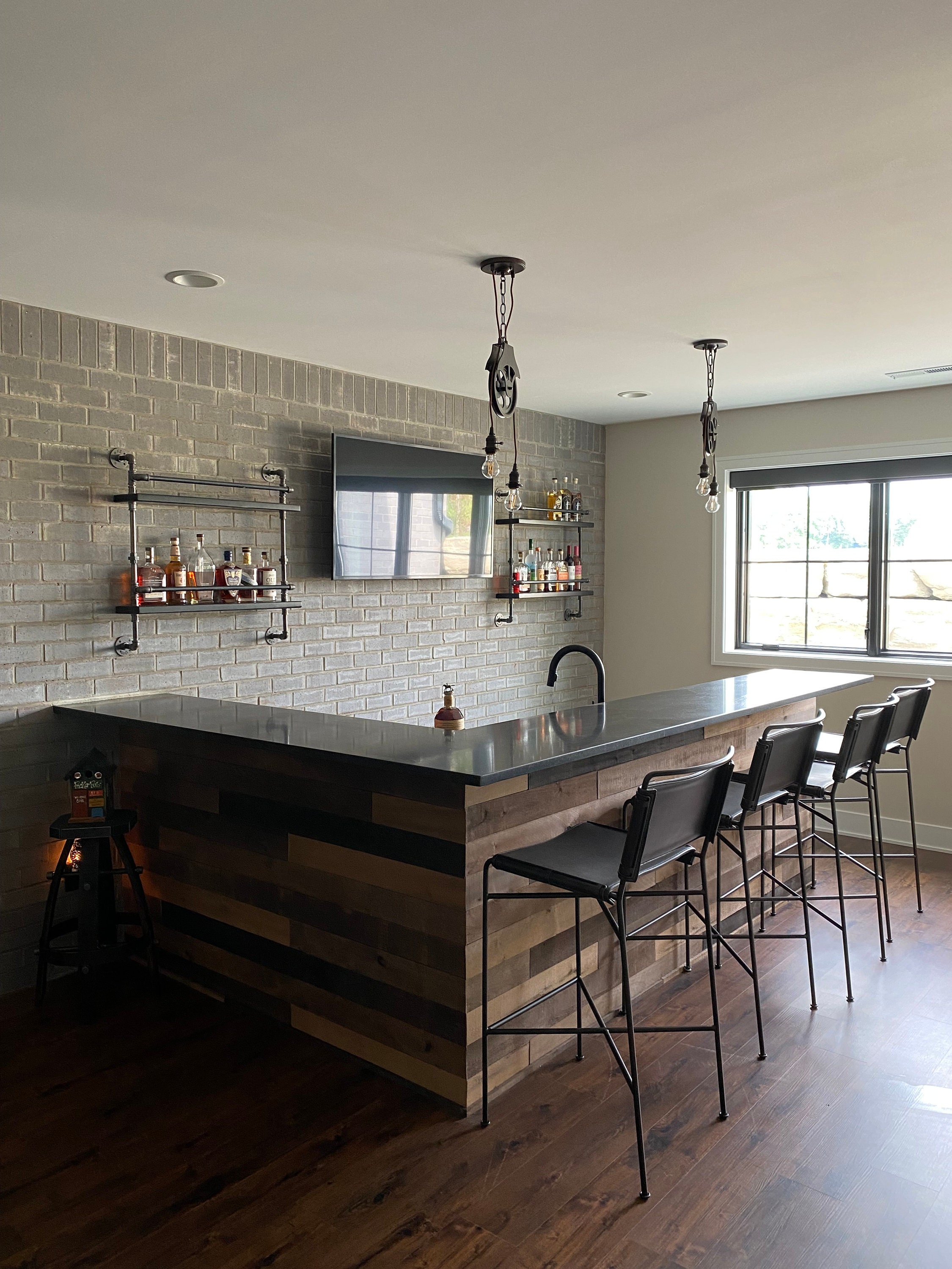 Beautiful Industrial Bar Shelving Shelf With Pipe and Wood, Color ...