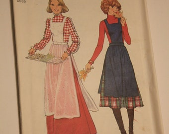 Simplicity # 8114 Apron pattern, from 1977