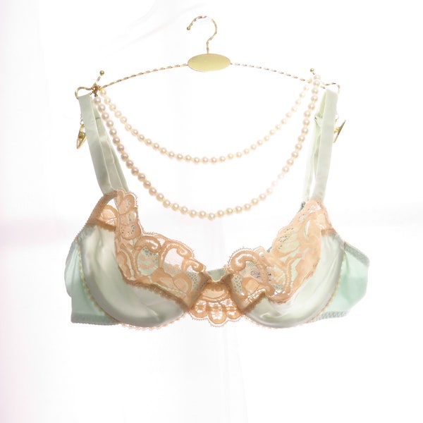 Christian dior bra vintage lingerie bra size 34B, dior bra, rare find, vintage dior