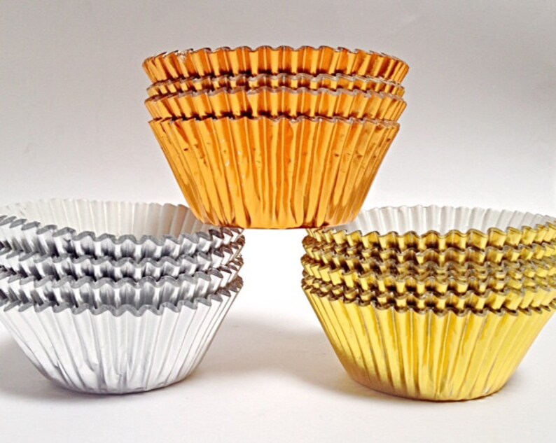 Metallic Cupcake Liners 200 Foil Silver Gold Bronze Paper Etsy