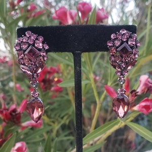 burgundy rhinestone earrings, deep purple earrings, wine crystal earrings, burgundy bridal earrings