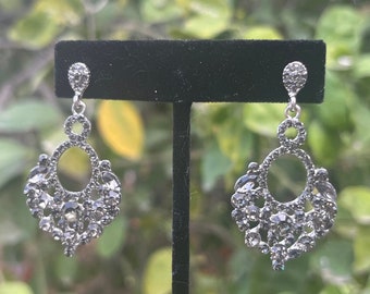 Grey rhinestone earrings, grey evening earrings, gray earrings bridal