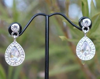 little girl rhinestone earrings, small crystal bridal earrings, flower girl rhinestone earrings, bridesmaid crystal earrings, clip on bridal