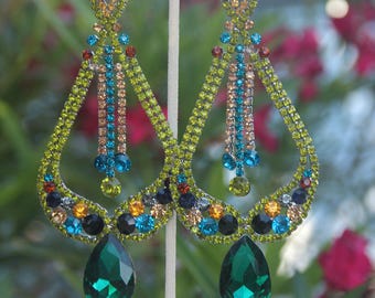 emerald multi color extra large chandelier earrings, emerald multi color rhinestone oversized earrings, emerald multi pageant/prom earrings