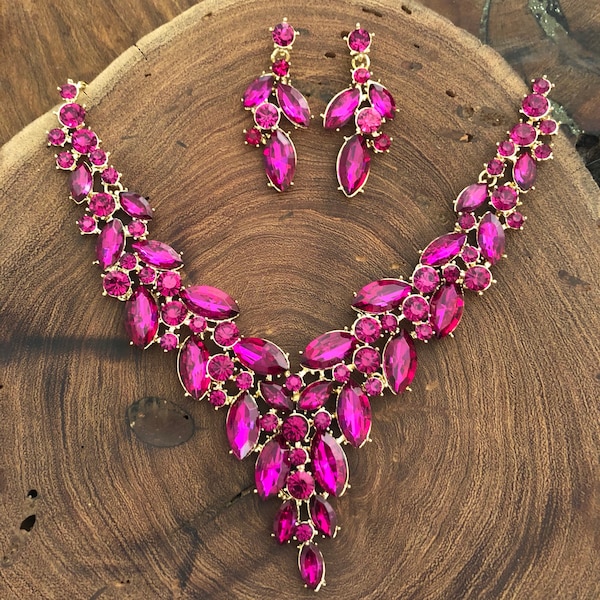 Fuschia necklace set, fuchsia rhinestone necklace and earrings set, hot pink necklace set, hot pink pageant necklace set, pink homecoming