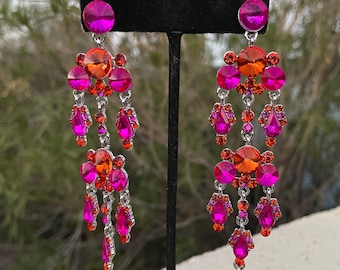 Fuchsia und Orange Chandelier Ohrringe