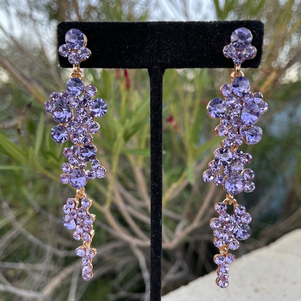 Lavender crystal earrings, light purple earrings, lilac rhinestone earrings