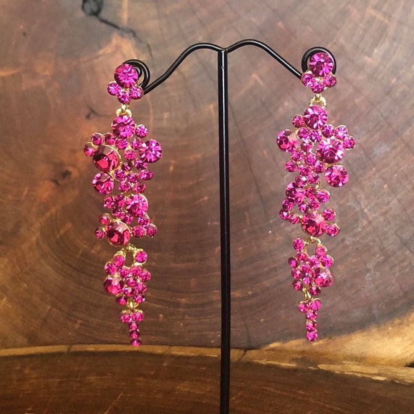 Boucles d'oreilles fuchsia en strass, boucles d'oreilles pendantes roses fuchsia, boucles d'oreilles longues pendantes fuchsia, boucles d'oreilles de bal fuchsia