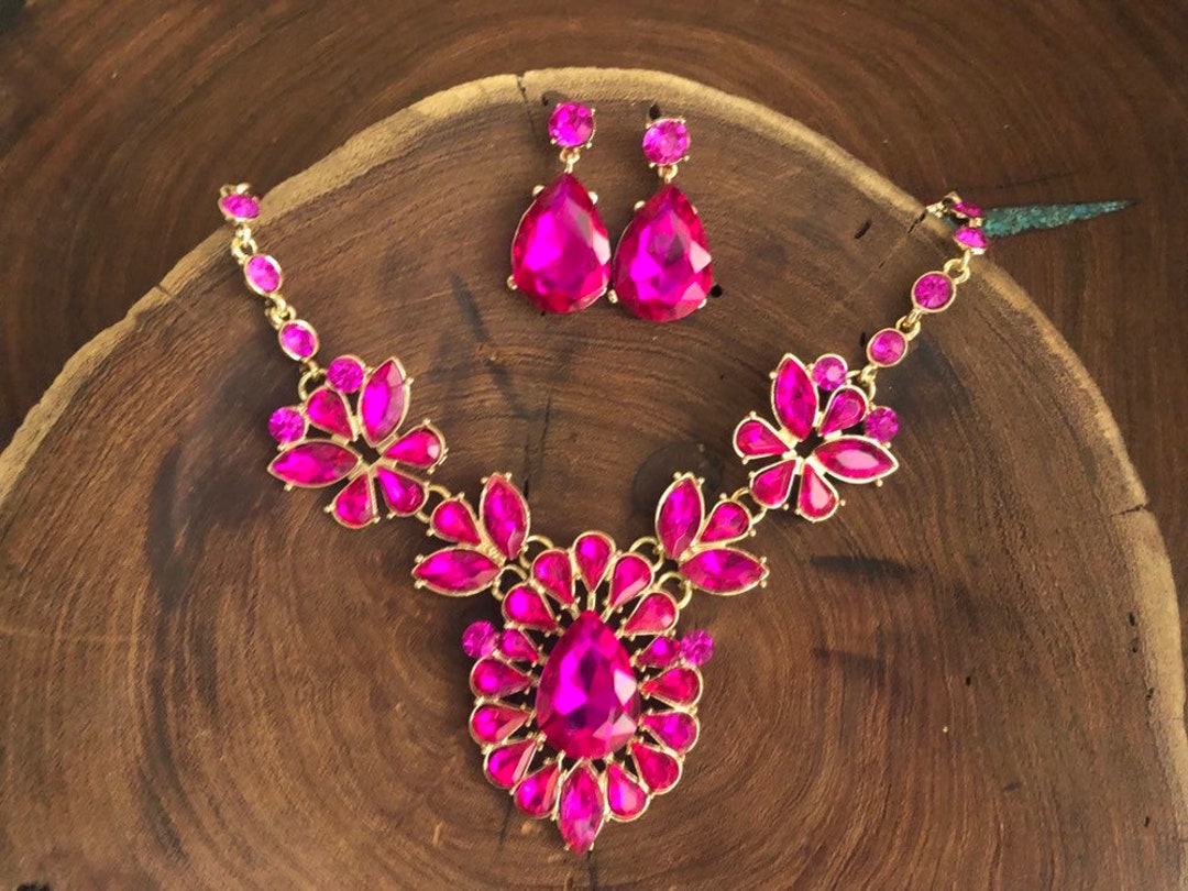 Fuchsia Necklace and Earrings Set, Fuchsia Necklace With Large Pendant
