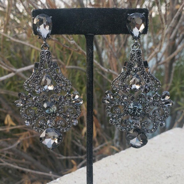 Boucles d'oreilles en cristal gris, boucles d'oreilles en strass gunmetal, boucles d'oreilles en argent, boucles d'oreilles en diamant noir