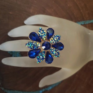 Blue ring, blue rhinestone ring, blue rhinestone pageant ring, blue ab stage ring, blue crystal cocktail ring, fitness competition ring