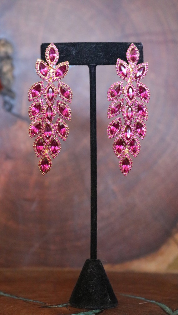 Pendientes colgantes fucsia de fucsia - Etsy