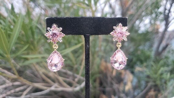 Light pink hotsell prom earrings