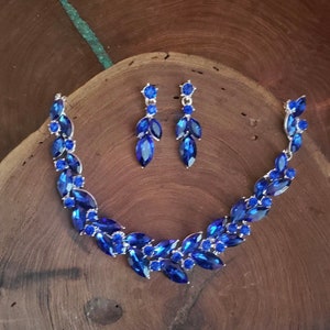 Royal blue rhinestone necklace and earrings set, blue bridal necklace set, sapphire wedding necklace and earrings, blue prom necklace set