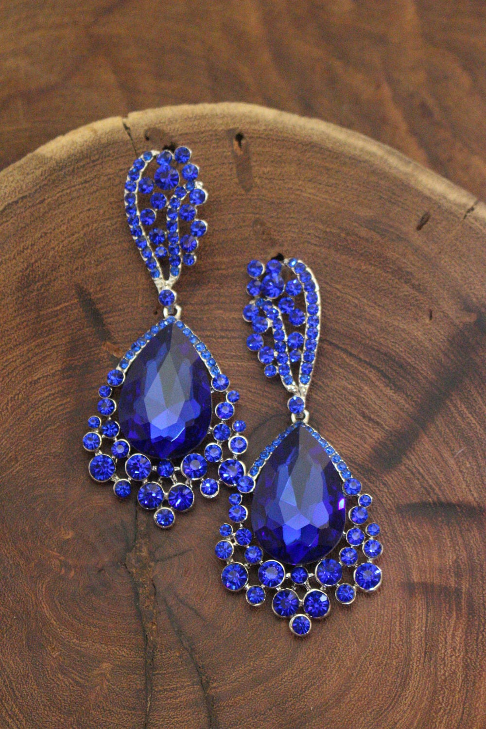 Buy Karatcart Kundan Gold Dark Blue Earrings Online