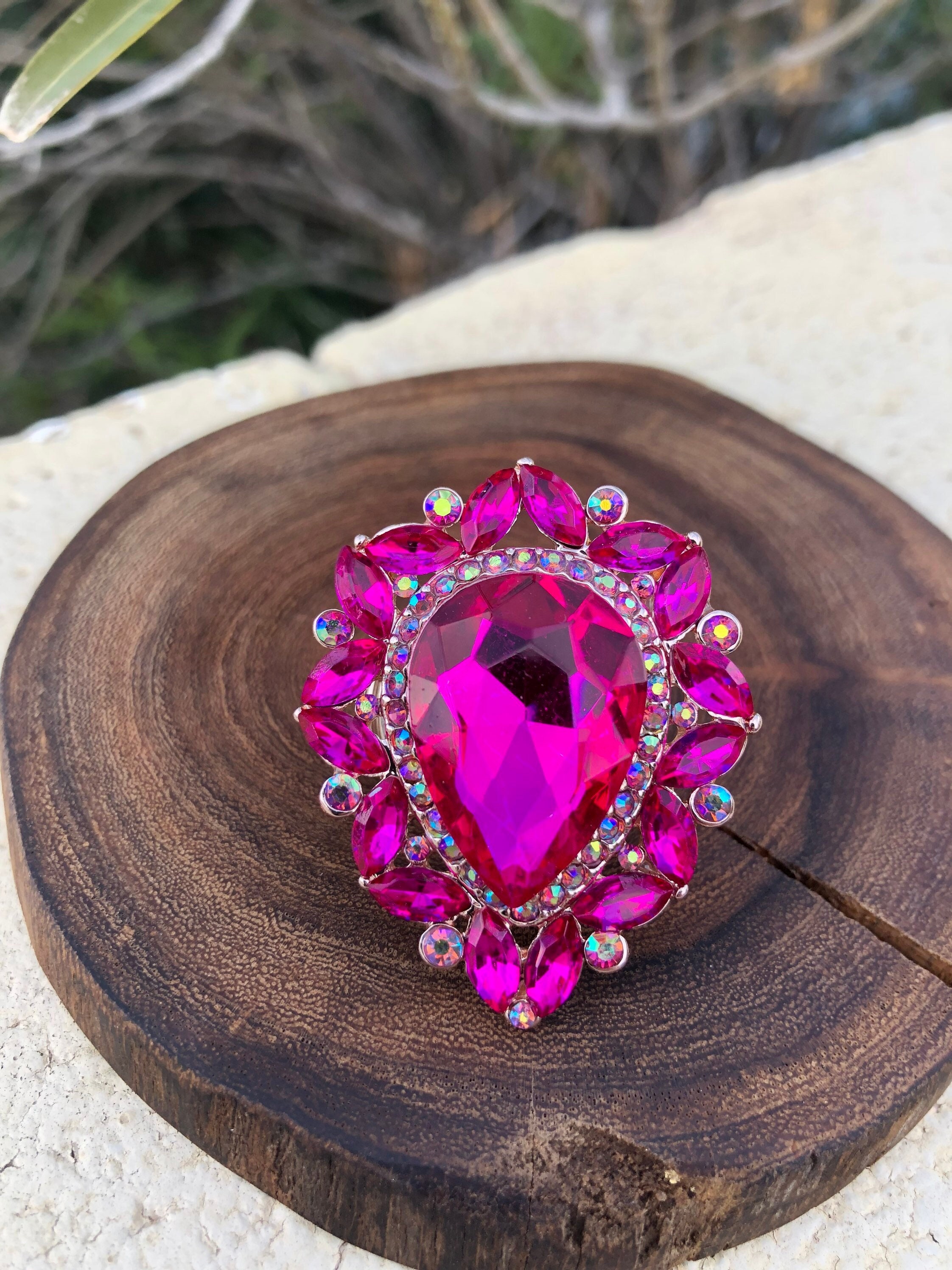 Buy Hot Pink Ring Fuchsia Ring Rhinestone Octagon Pink Cocktail Statement  Gold Adjustable Ring Online in India - Etsy