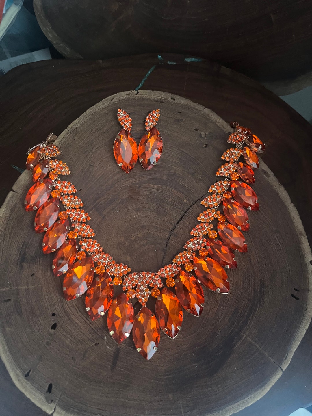 Orange statement necklace discount