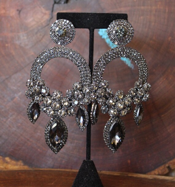 Gunmetal rhinestone earrings clearance