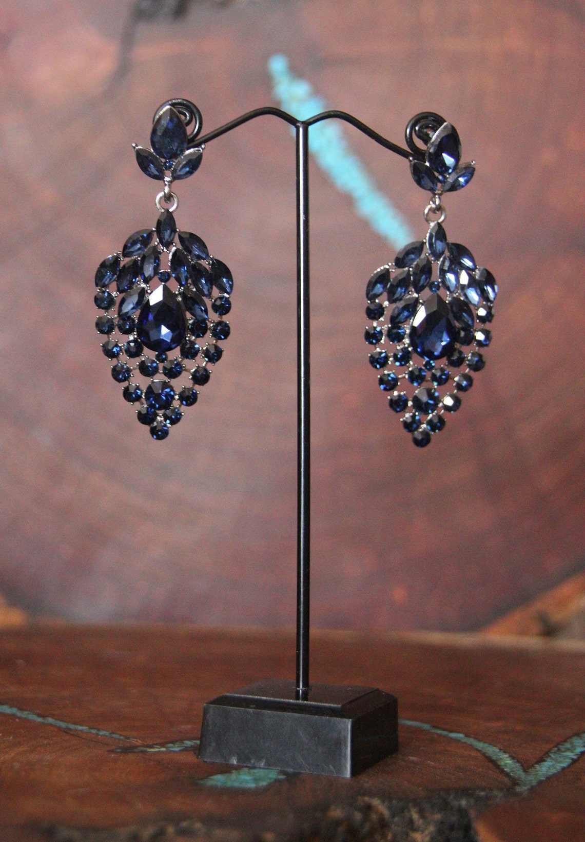 Navy dangle earrings Clearance