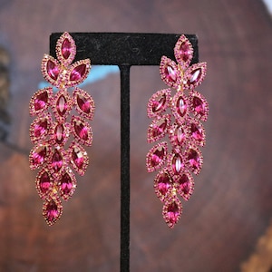 fuchsia dangle earrings, fuchsia prom earrings, hot pink earrings, fuchsia rhinestone pageant earrings, long chandelier fuchsia earrings