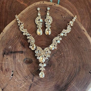 Champagne gold crystal necklace and earrings set, long drop gold necklace set