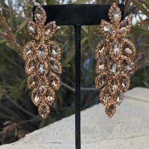 Gold rhinestone earrings image 1