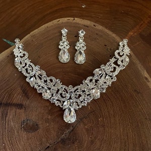 Crystal rhinestone necklace and earrings set, bridal necklace and earrings set, clear crystal wedding necklace