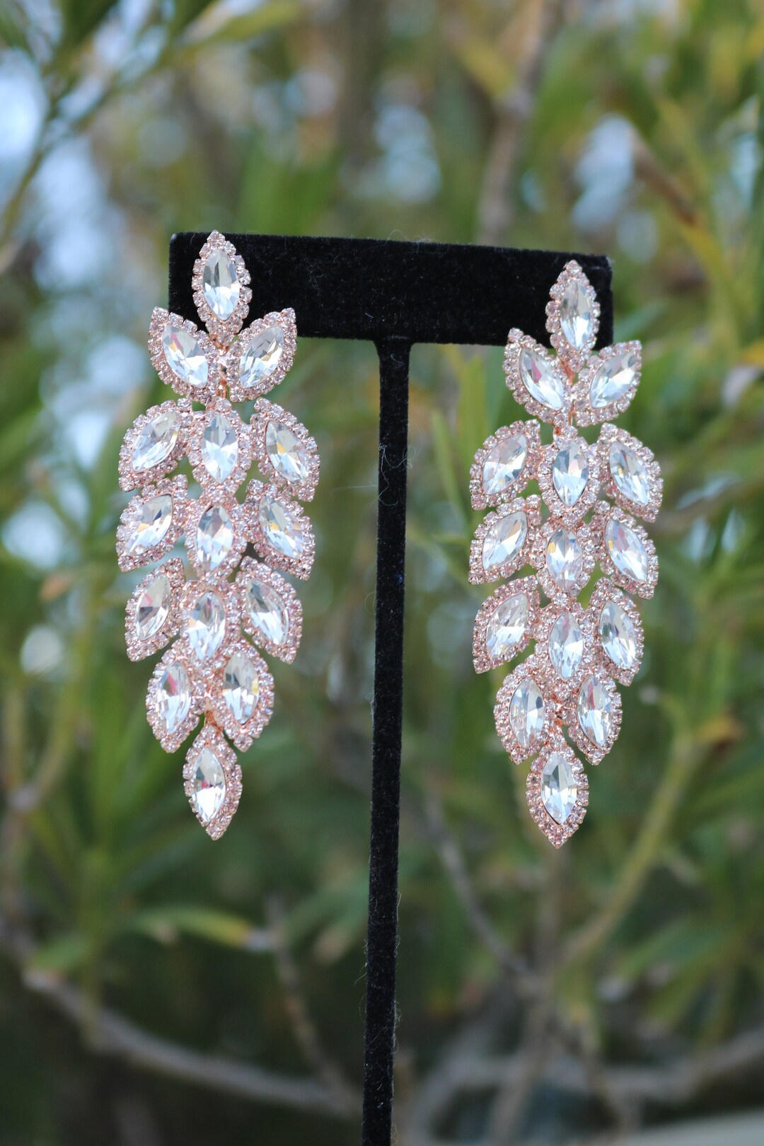 rose gold crystal earrings, rose gold bridal earrings, rose gold clear rhinestone wedding earrings, rose gold chandelier earrings,