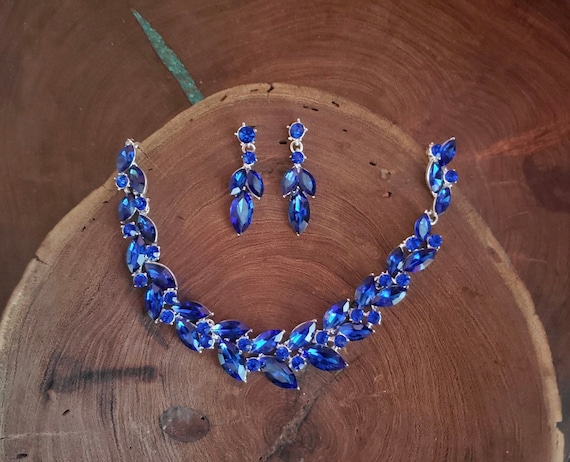 Necklace set best sale blue