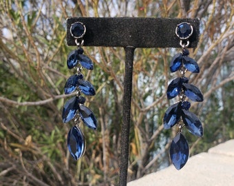 Navy dangle earrings, navy blue prom earrings, montana blue earrings, navy bridesmaid earrings, navy wedding earrings, navy evening earrings