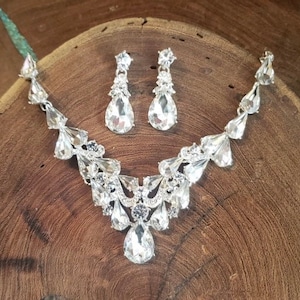 Bridal rhinestone necklace and earrings set, clear crystal necklace set, bridesmaid necklace