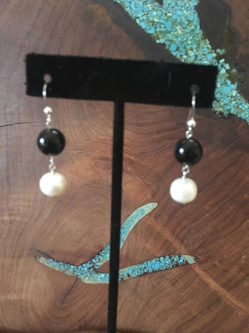 freswater pearl earrings gift for mom pearl dangle earrings Pearl sterling silver earrings natural stones